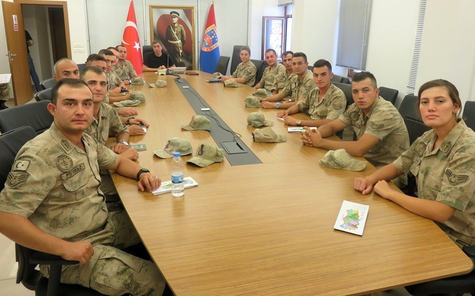 Bayburt’ta jandarma personeline avcılık mevzuatı eğitimi verildi 