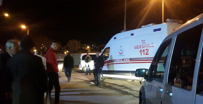 Bayburt'ta korkunç kaza: Ölü ve yaralılar var
