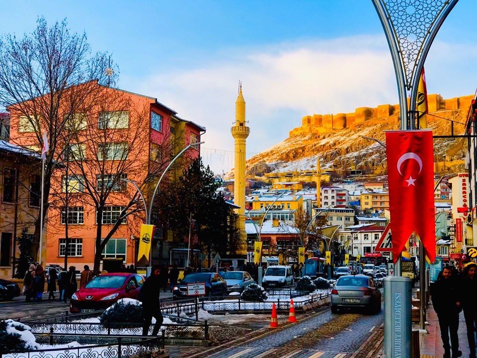 Bayburt’ta trafiğe kayıtlı araç sayısı Mart ayı sonu itibarıyla 15 bin 602 oldu 