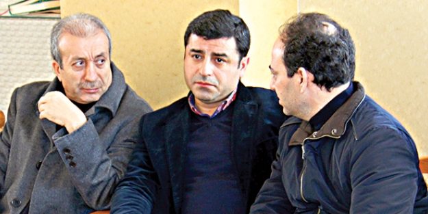 Baydemir: Allah barış yolunda yardımcımız olsun