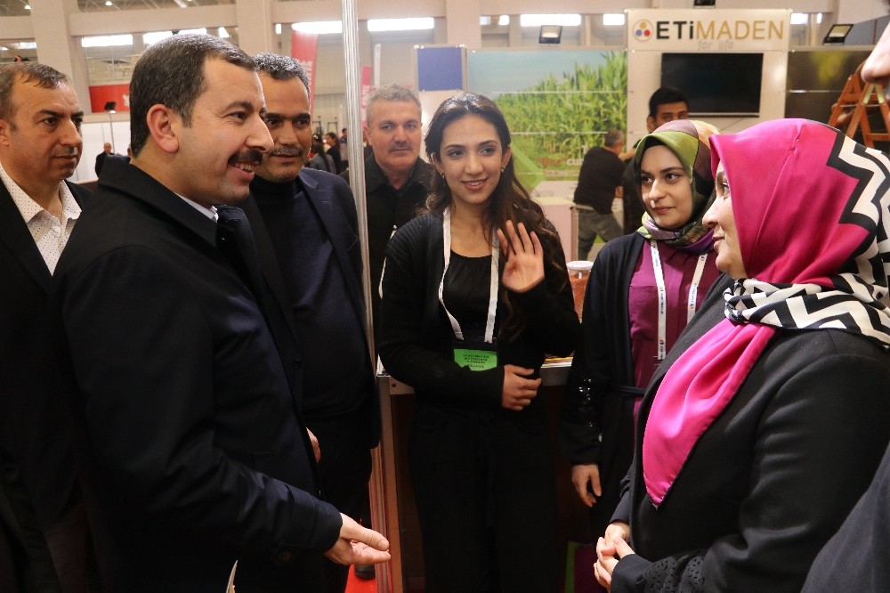 Baydilli tarım fuarını ziyaret etti 
