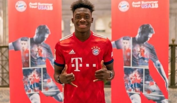 Bayern Münih'ten tarihe geçen transfer anlaşması!