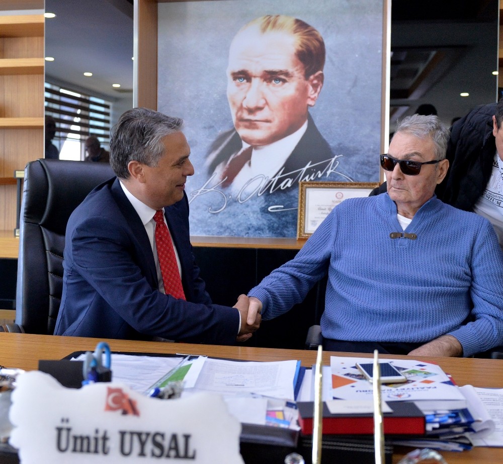 Baykal’dan Uysal’a tebrik ziyareti 