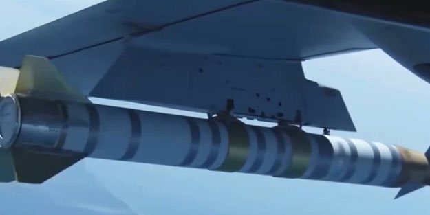 AKINCI’dan atılan İHA-230 füzesinde göze çarpan değişiklikler