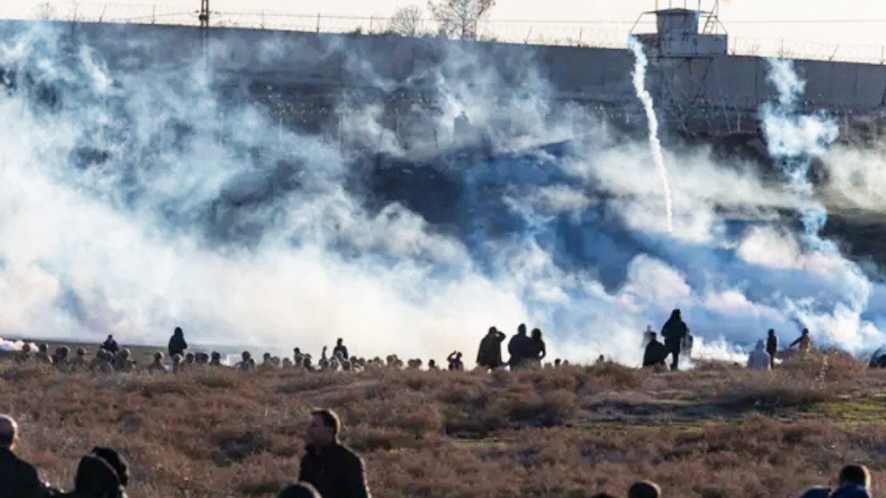 Bayrak Provokasyonuna Karşı ‘Biz’ Olabildik mi?" "Provokasyon Var, ‘Biz’ Yok"