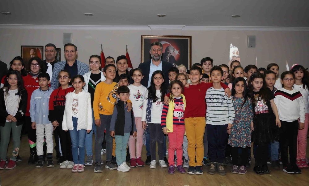 Bayraklı’da çocuk meclisi kuruluyor 
