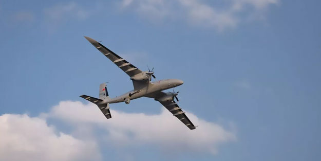 Bayraktar AKINCI'dan bir başarı daha! Hedefi 12'den vurdu