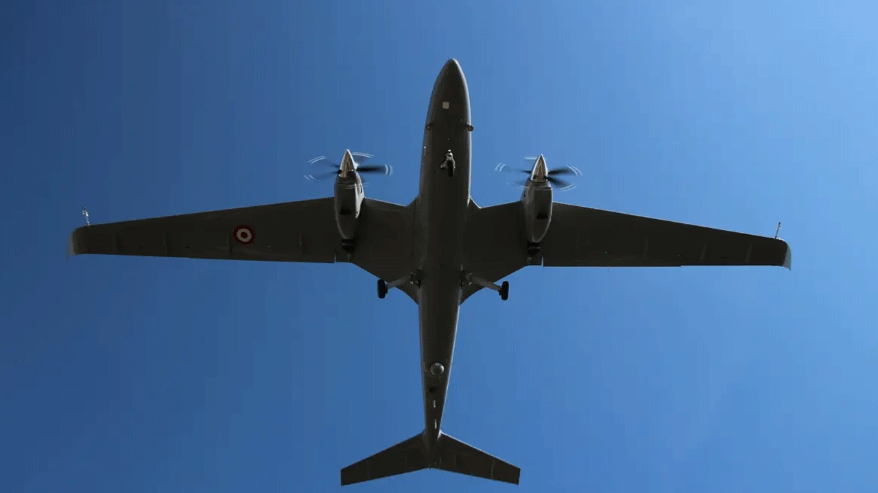 Bayraktar AKINCI’dan nokta atışı başarı: TEBER-83 ile hedefi tam isabetle vurdu