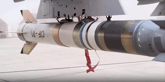 Bayraktar AKINCI'dan süpersonik güdümlü füze testi! Selçuk Bayraktar paylaştı sosyal medya yıkıldı