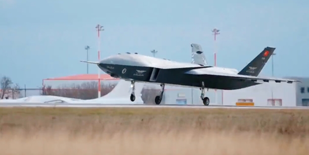 Bayraktar KIZILELMA ABD'yi salladı: Türkiye'nin doruk noktası olacak!