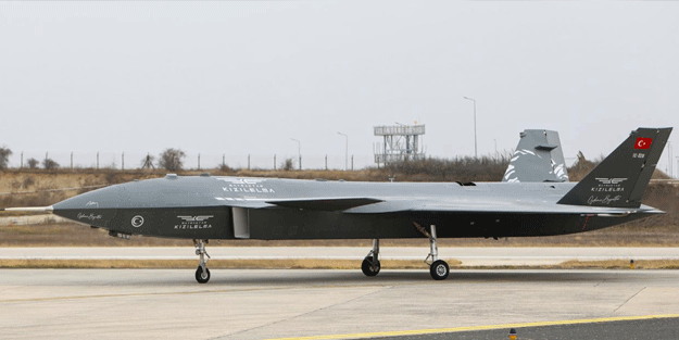 Bayraktar KIZILELMA beklenirken Türkiye'den yeni insansız savaş uçağı
