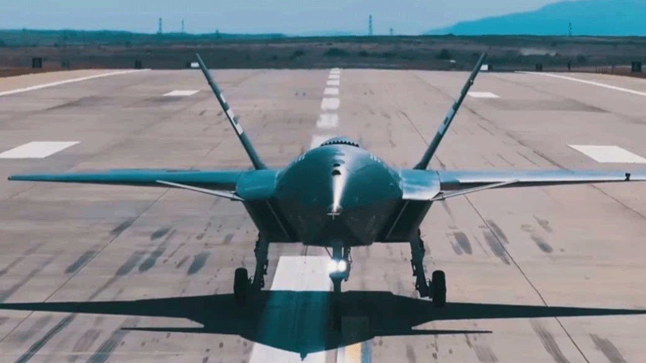 Bayraktar Kızılelma bir anda dünya gündemine oturdu! Çok konuşulacak sözler