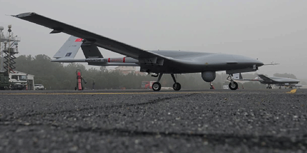 Bayraktar TB2 SİHA İtalya gündemini altüst etti! 'Türkiye'den her an yardım isteyebilirler' diyerek duyurdular