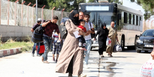 Bayram için ülkelerine giden Suriyelilerden 3 bini dönmedi
