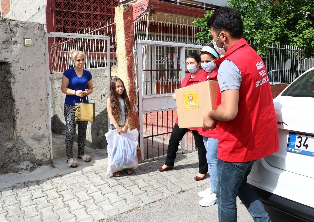 Bayram öncesi 7 bin 500 ailenin yüzü güldü 
