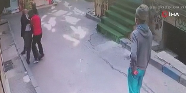 Bayram sabahı yaşlı adama gasp dehşeti