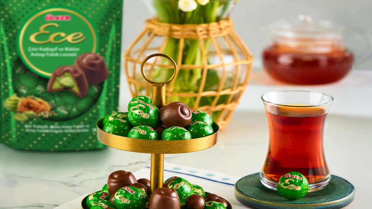 Bayram sofralarını şenlendirecek Ülker lezzetleri raflarda! 36 çeşit çikolata, 35 çeşit şekerleme!