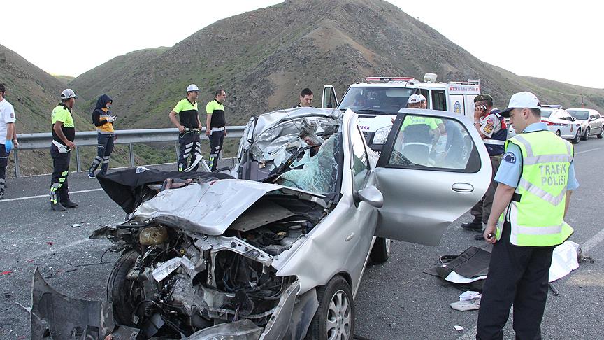 Bayram tatili trafik kazalarını da beraberinde getirir