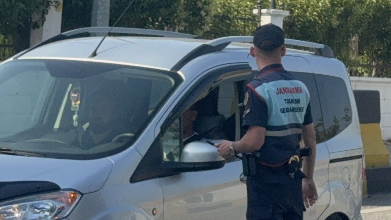 Bayram tatilinde Marmaris ve Datça’ya araç akını