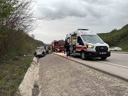 Bayram ziyareti dönüşü feci kaza: 11 yaralı