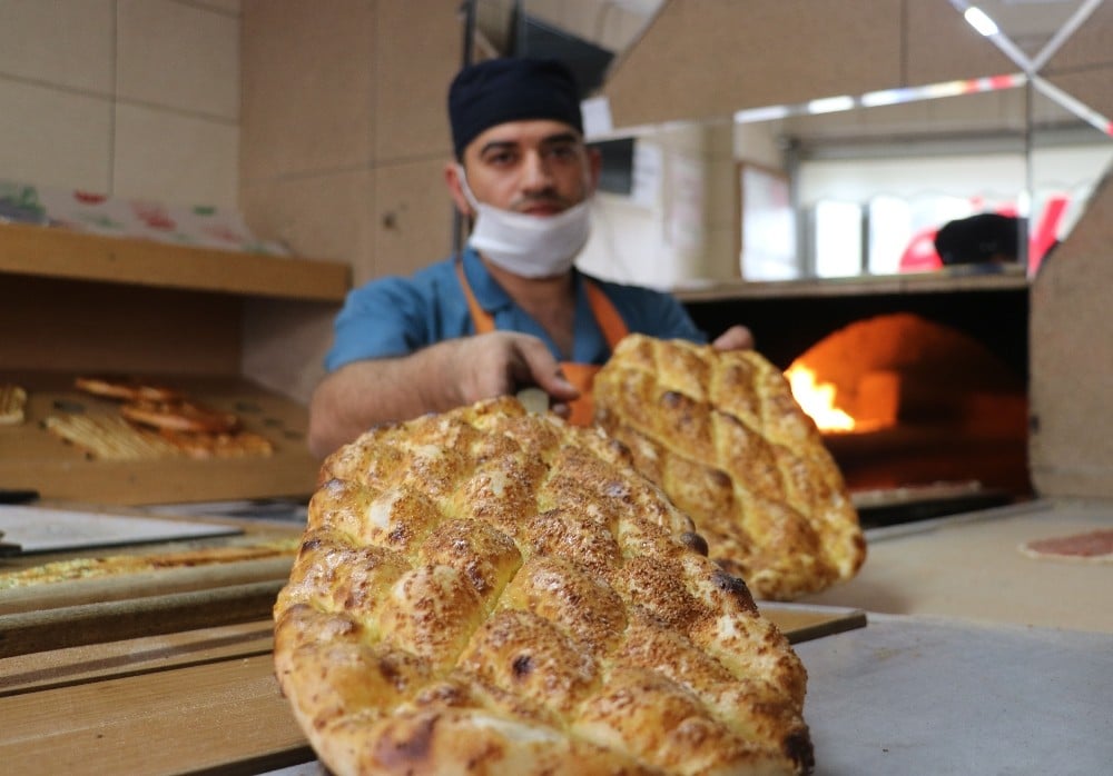 Bayramda ekmek israfına dikkat! 