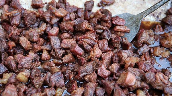 Bayramda kilo almamak için ne yapılır? Bayramda şişkinlik sorunu yaşamamak için ne yapmalı?