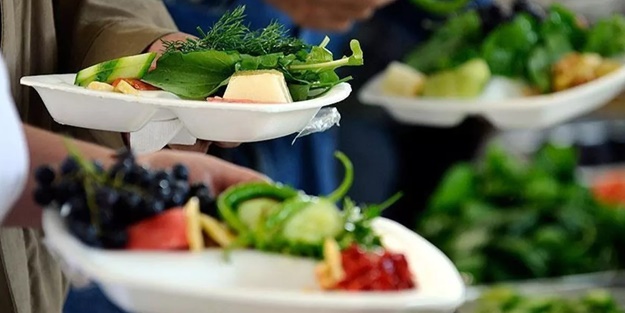 Bayramda nasıl beslenilmeli? Uzman isimden önemli tavsiyeler