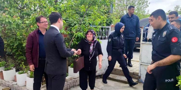 Bayramda şehit ve gazi aileleri ziyaret edildi