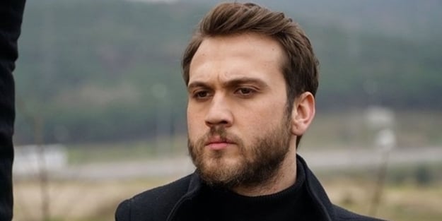 Bayramları karıştıran Aras Bulut İynemli dalga konusu oldu
