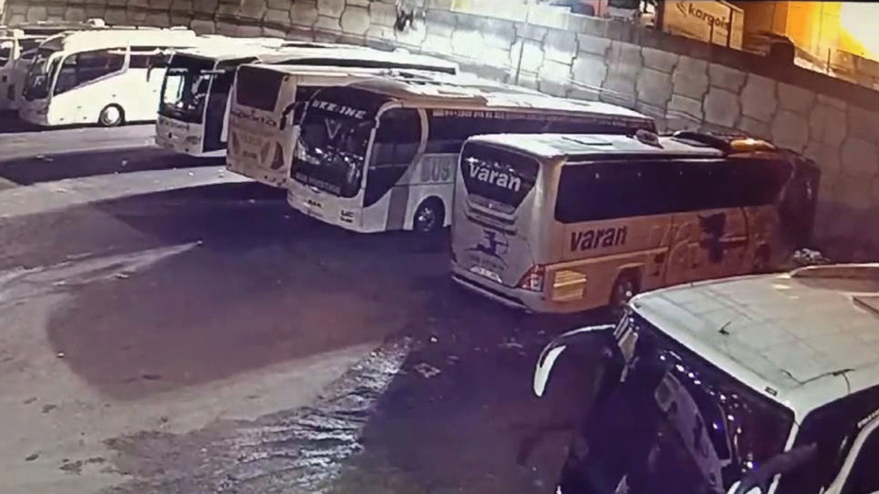 15 Temmuz Demokrasi Otogarı'ndaki dehşet anları kamerada