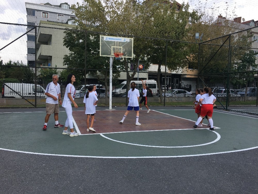 Bayrampaşa’da 3X3 Basketbol Turnuvası’nda final heyecanı yaşandı 