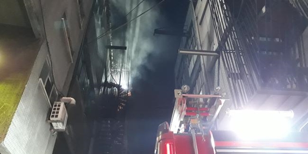 Bayrampaşa'da fabrika yangını