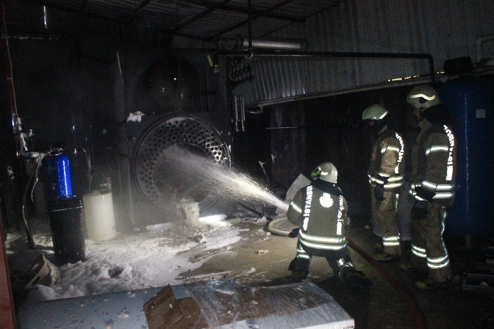 Bayrampaşa’da fabrikanın kazanı patladı: 1 yaralı 