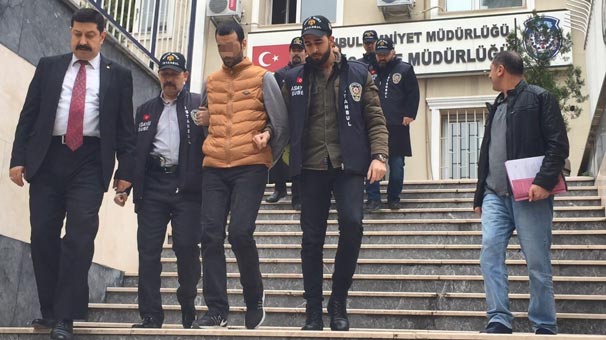 Bayrampaşa'da film gibi operasyonla yakalandılar!