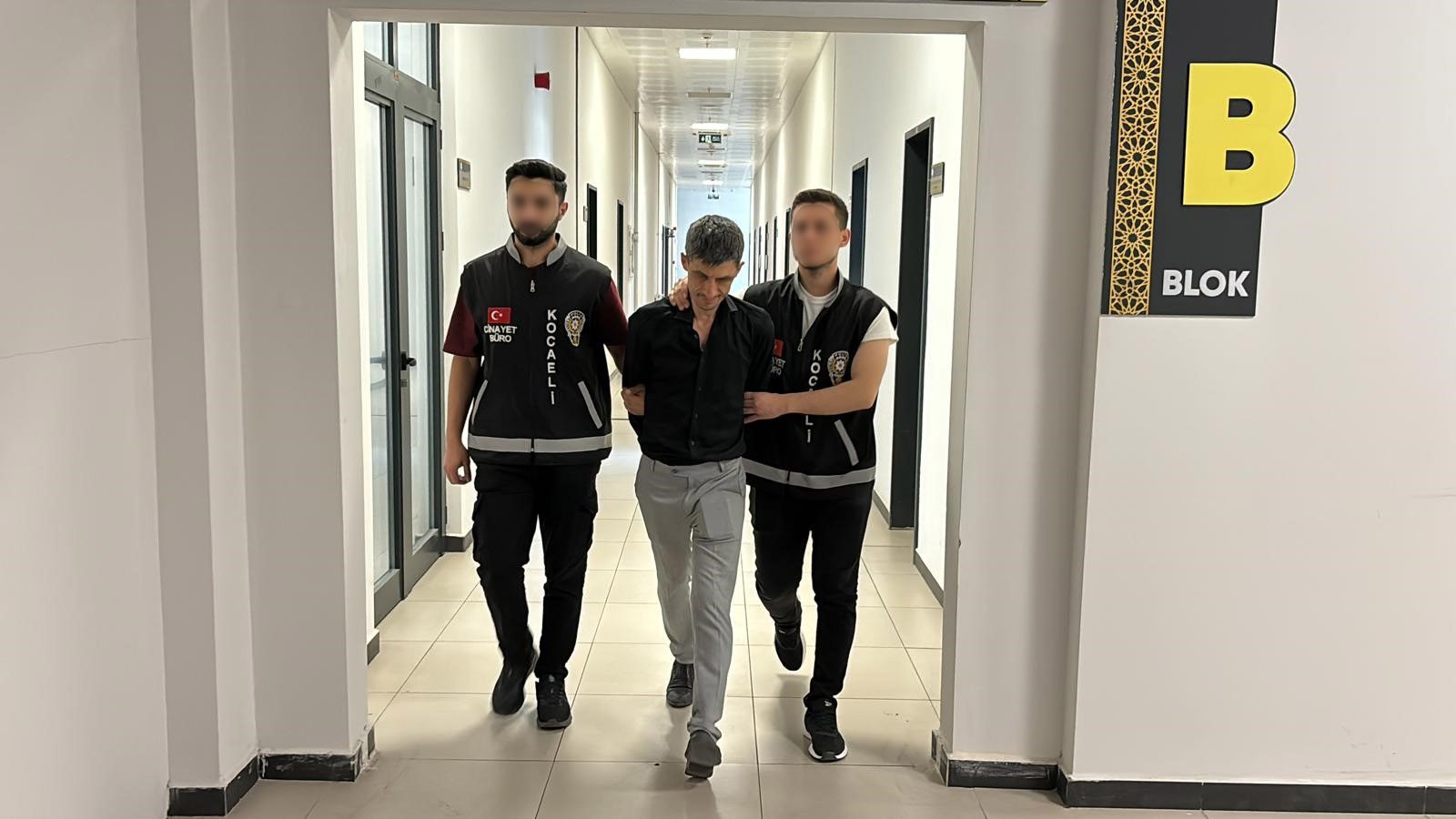 Bazı insanlar iyice zıvanadan çıktı! Sosyal medyada canlı yayında şoke eden olay