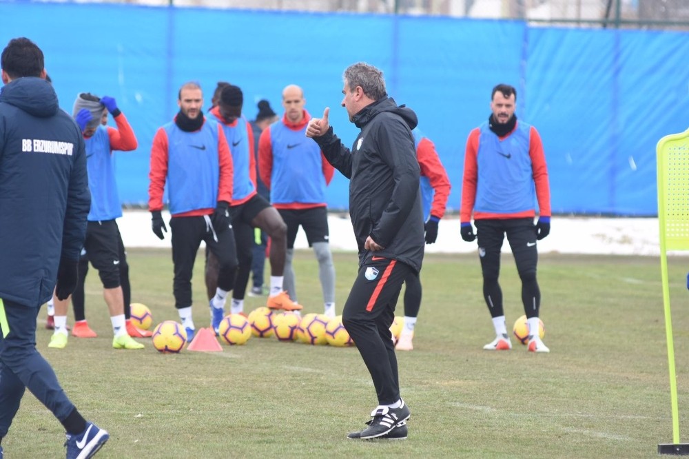 BB Erzurumspor Trabzonspor maçı hazırlıklarını sürdürdü 