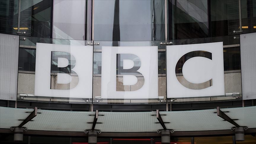 BBC'den 'ırkçılık' tartışmasında geri adım attı