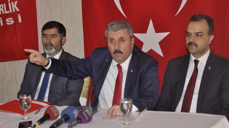 BBP Genel Başkanı Destici: Darbe anayasasının yanında durmayacağız