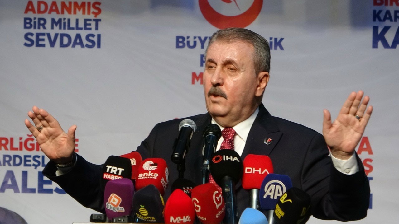 BBP Genel Başkanı Destici: Kadın hastaneleri ve üniversiteleri kurulsun, ev hanımlarına maaş bağlansın!