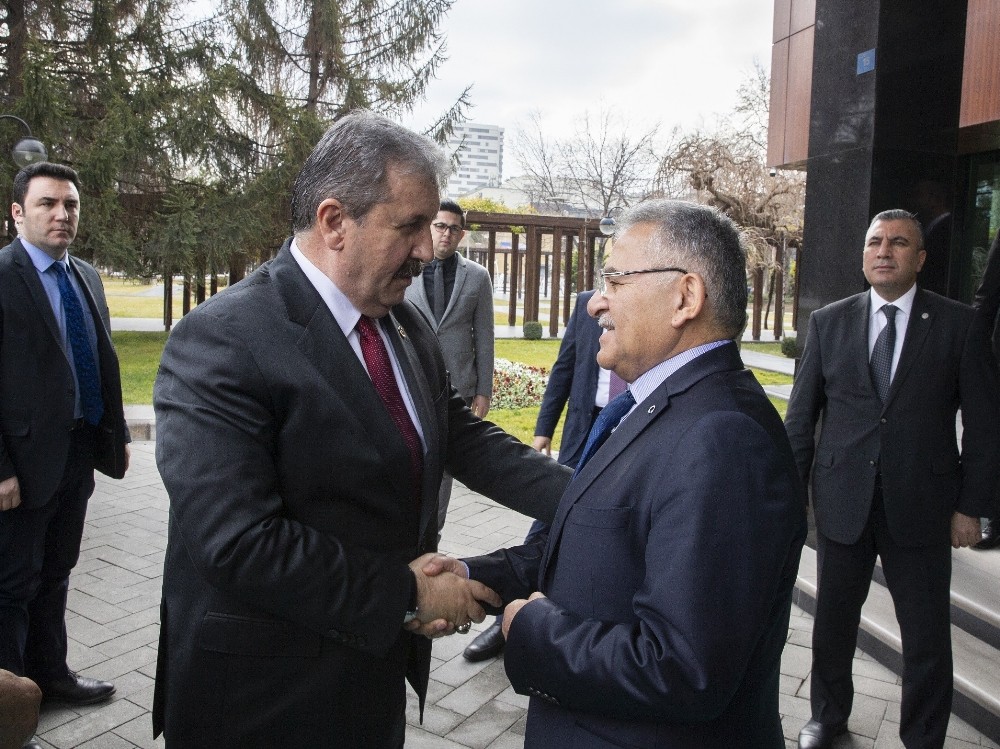 BBP Genel Başkanı Mustafa Destici, Başkan Memduh Büyükkılıç’ı ziyaret etti 