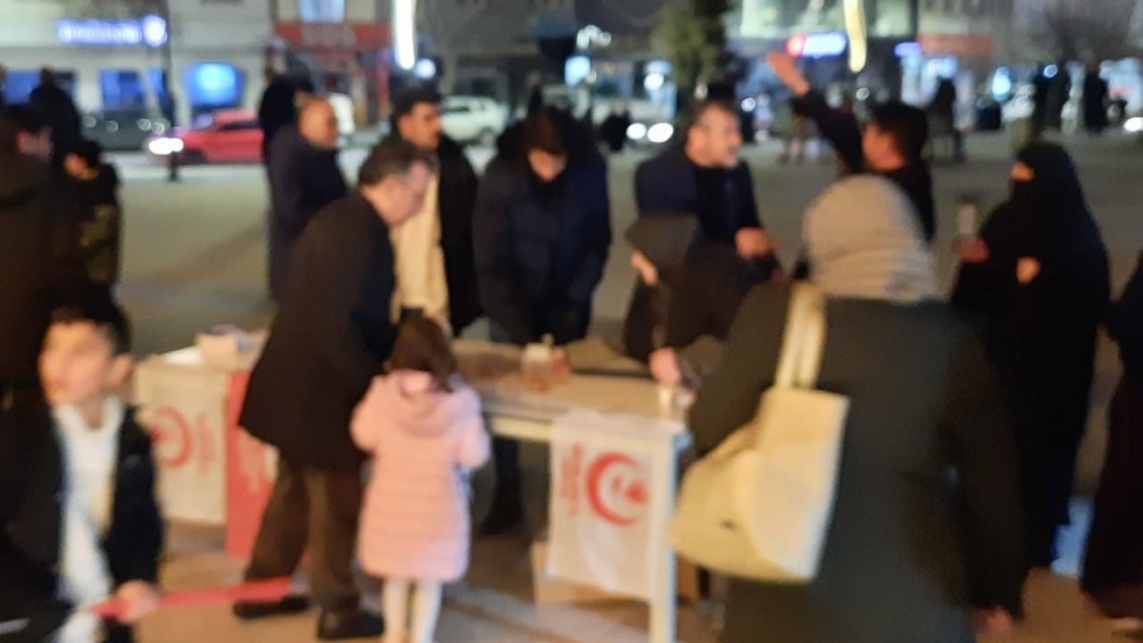 BBP Kars teşkilatından Muhsin Yazıcıoğlu için mevlit ve lokma ikramı
