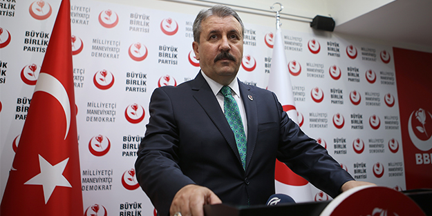 BBP lideri Mustafa Destici: Yunanistan Türkiye'ye aleni düşmanlık yapıyor