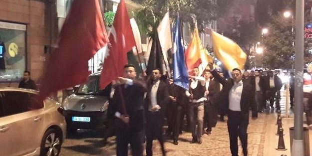 BBP ve Alperenler sloganlarla AK Parti'ye katıldı