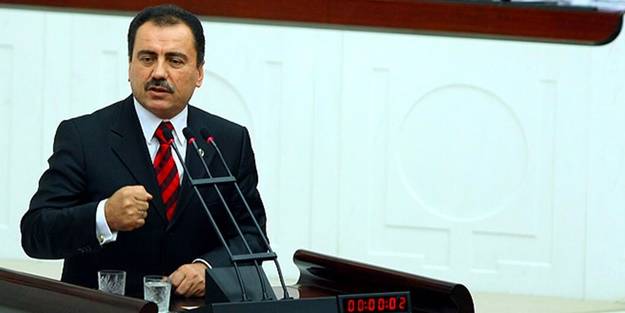 'Muhsin Yazıcıoğlu'nun yol arkadaşları hiçbir şartta gemiyi terk etmeyenlerdir'