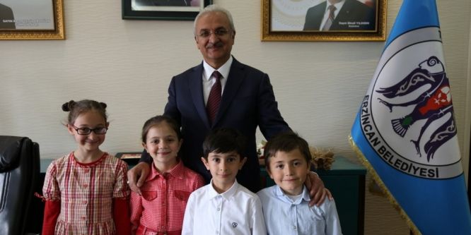 Miniklerden Başkan Başsoy’a ziyaret