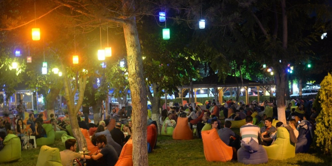 Bozüyük’te parklar dolup taşıyor