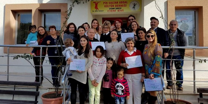 Çeşme'de anne babalıkta ustalaştılar