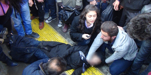 BDP’liler başörtülülere saldırdı