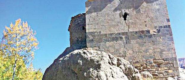 BDP’nin manastır aşkı!