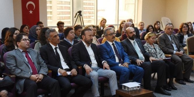 İzmit’te çocuk işçiliği ile mücadele paneli düzenlendi